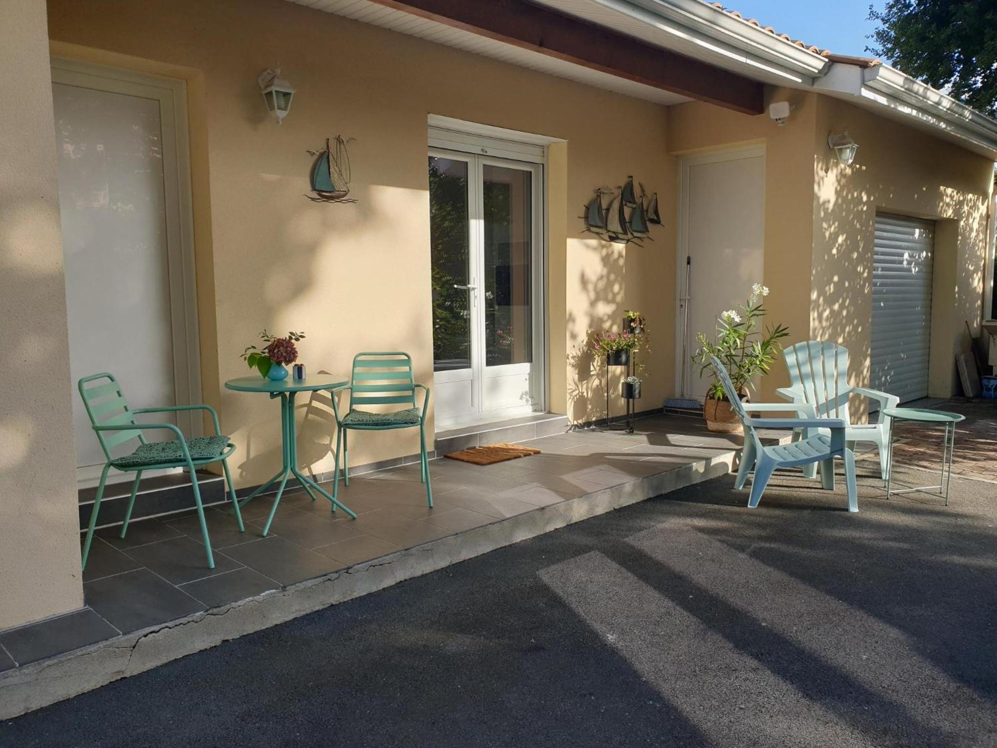 Chez Guillaume Et Bequie Apartamento Biganos Exterior foto